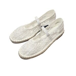 Universal Thread Celia Floral Lace Mary Jane Espadrille Flat Shoes Memory Foam